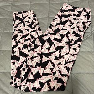 LuLaRoe Black and Pink Paper Airplane Leggings